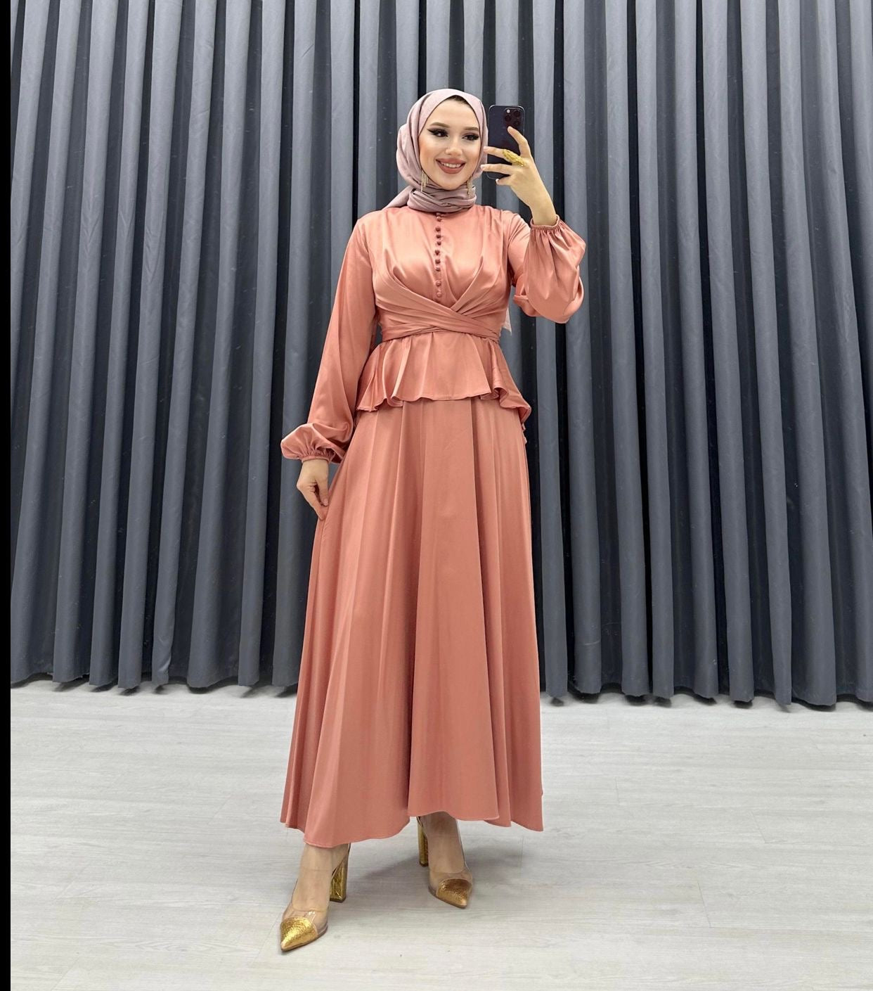 Tenna Satin Dress